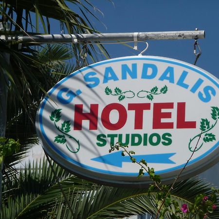Sandalis Hotel Pythagoreio  Ngoại thất bức ảnh